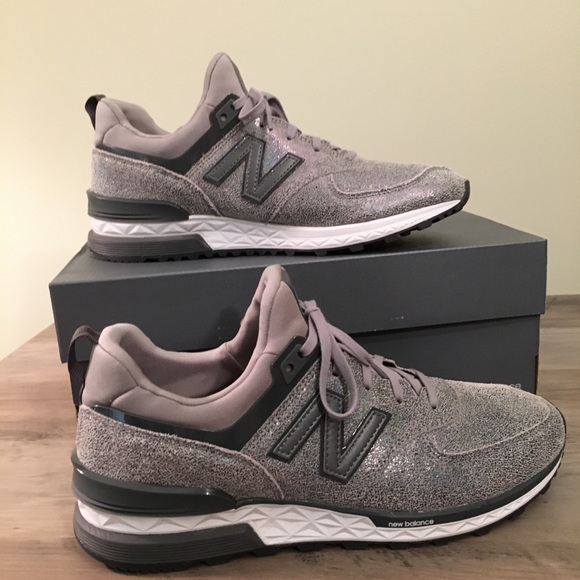 new balance 574 magnet